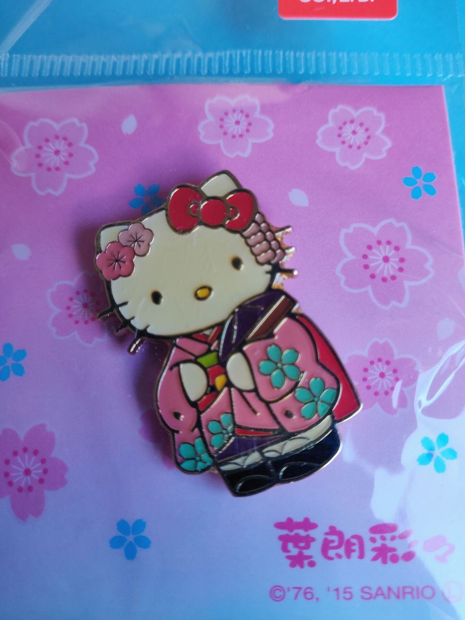 Hello kitty sanrio pinssi kimono Kioto UUSI