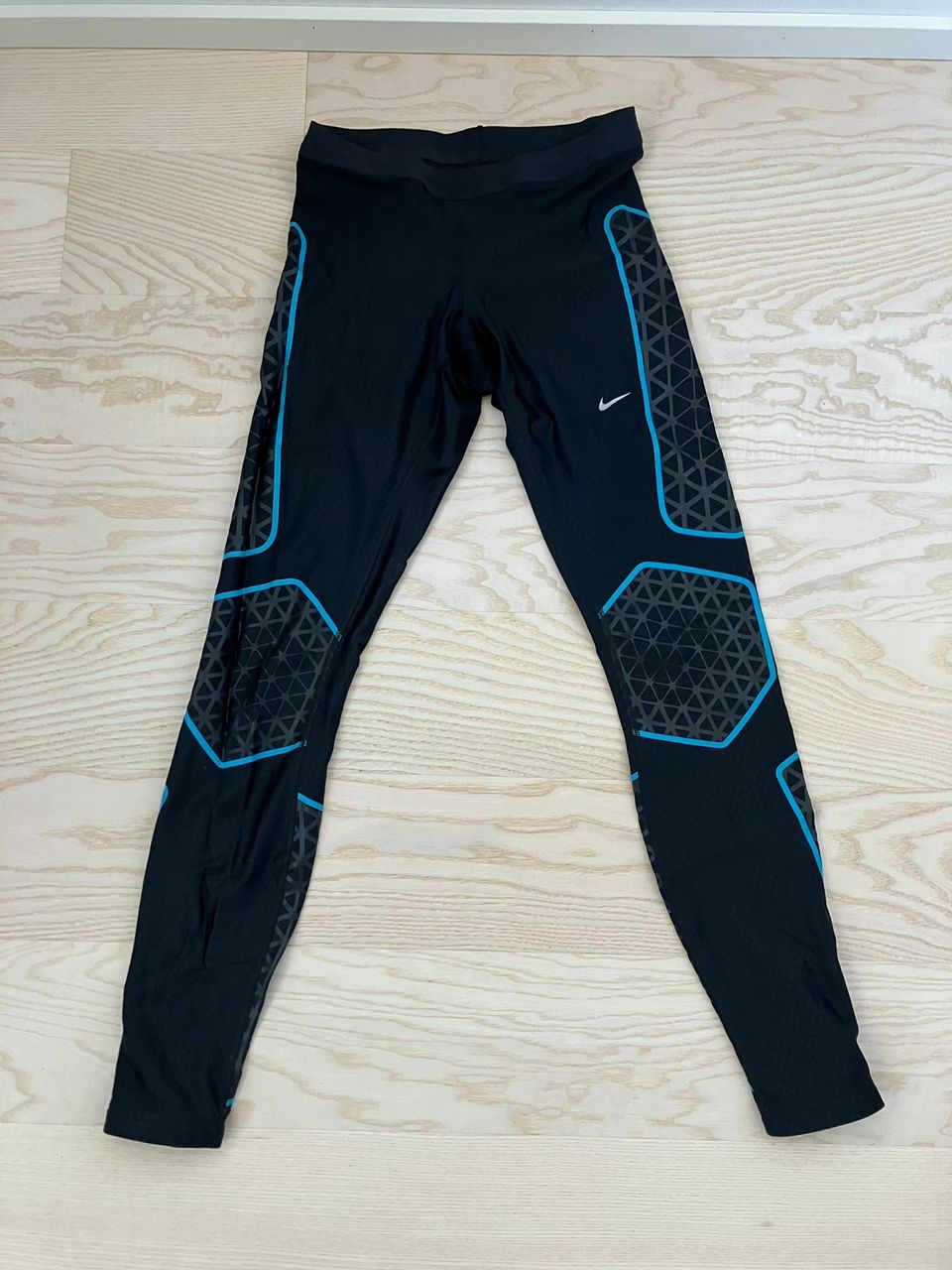 Nike juoksuhousut, koko XS