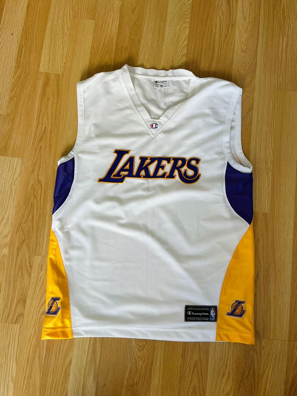 Lakers NBA jersey