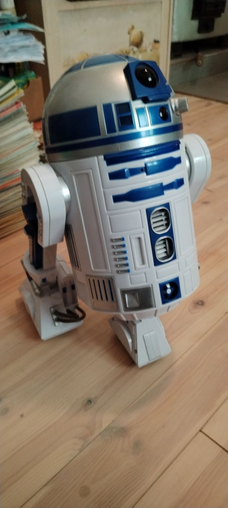 Kauko-ohjattava R2-D2