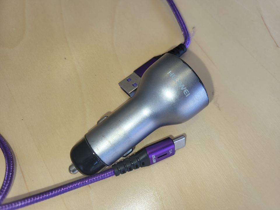 Huawei AP38 autolaturi USB-A