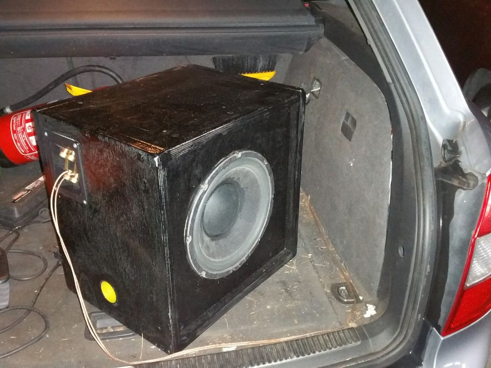 Jbl 10" subwoofer autoon