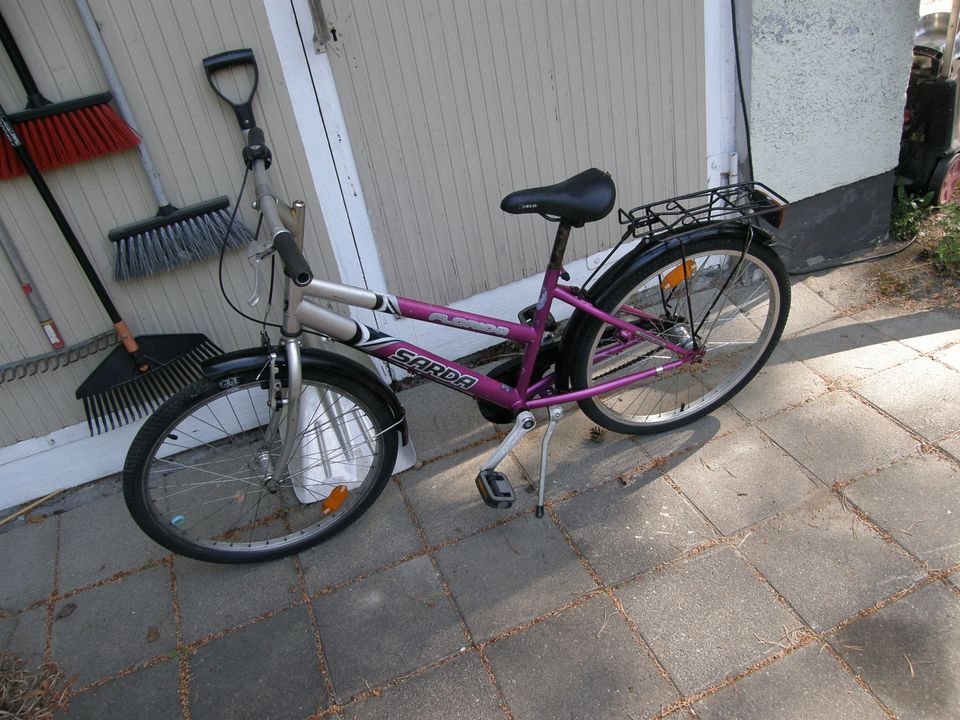 24" sarda merkkinen 3 vaihteinen