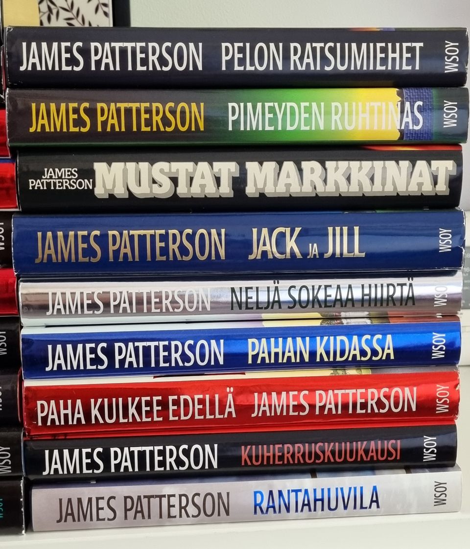 19 kpl James Patterson kirjoja