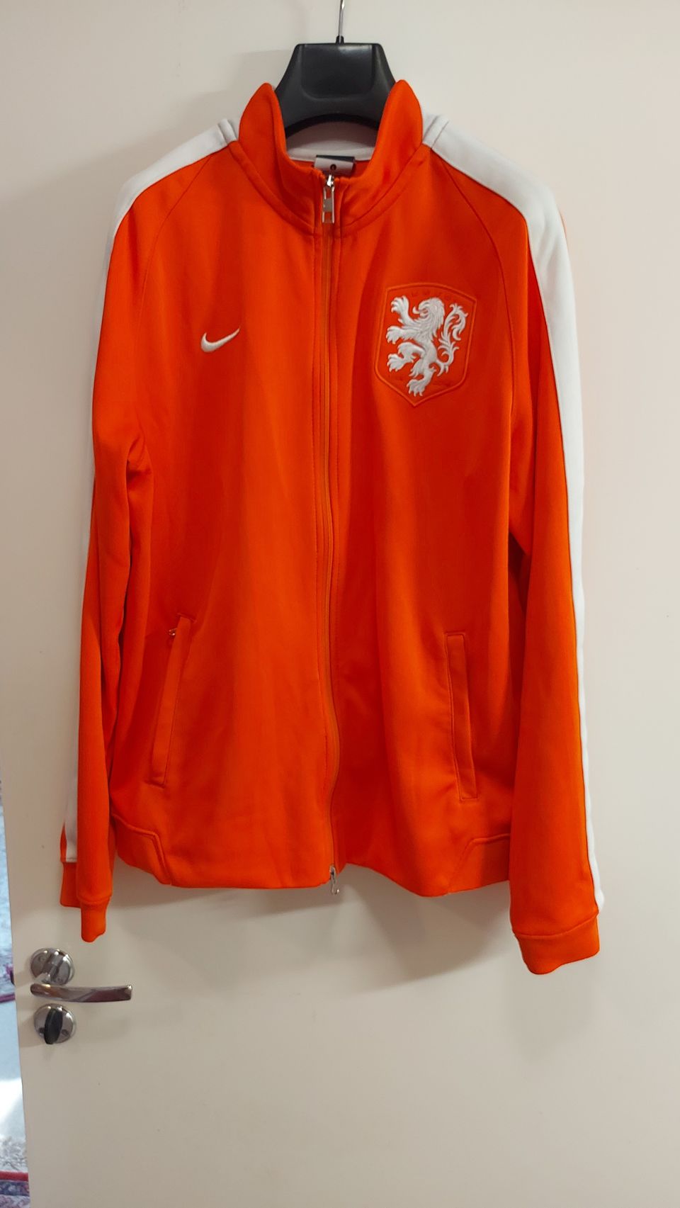 Nike collegetakki