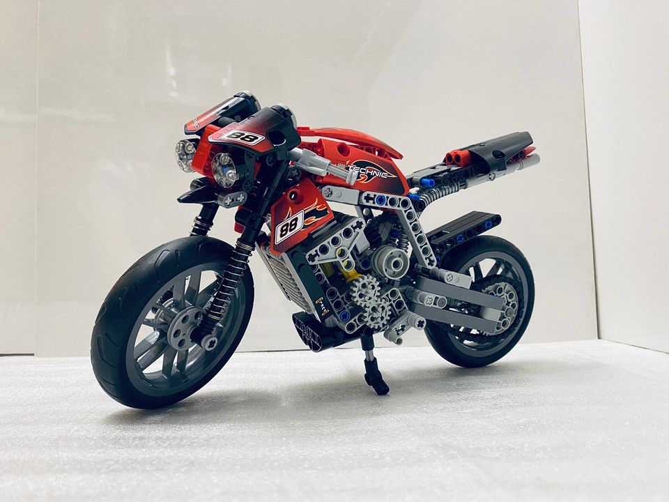 Lego Technic 8051 - Motorbike