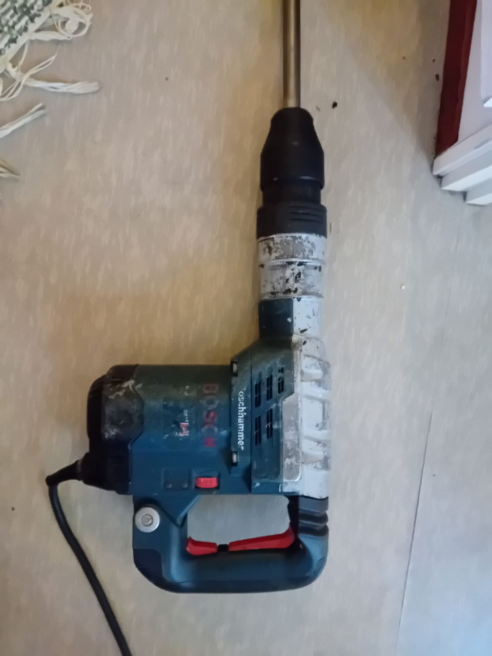 Bosch GSH 5 CE Professional, murtovasara 8,3 J