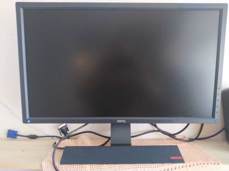 benq pelinäyttö 27"