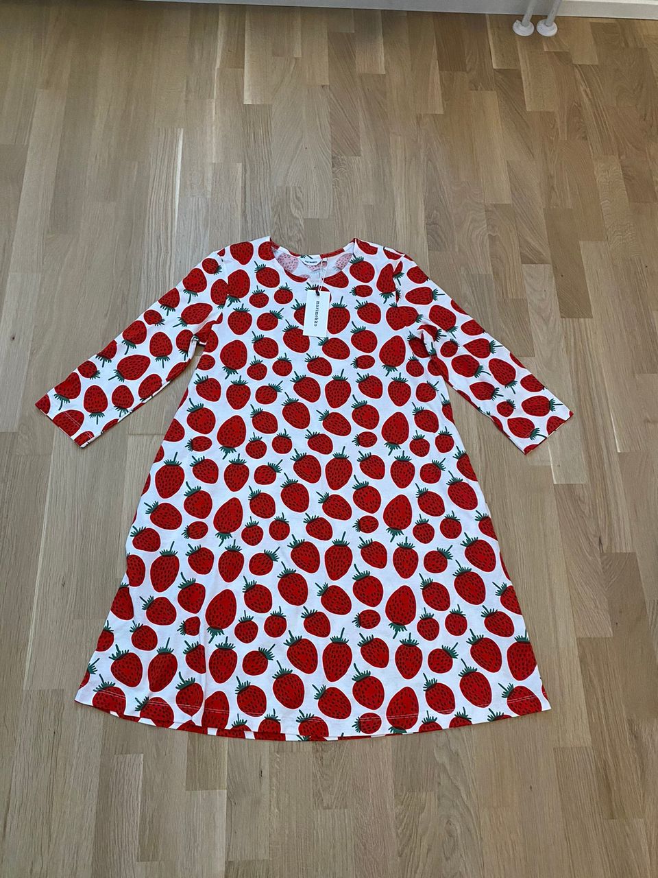 Marimekko Moodi Mansikka