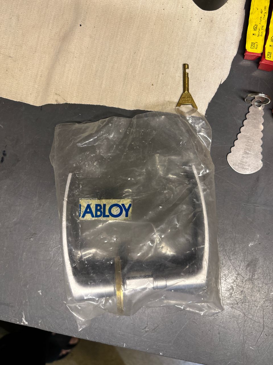 Abloy uusi ovenkahva 8kpl