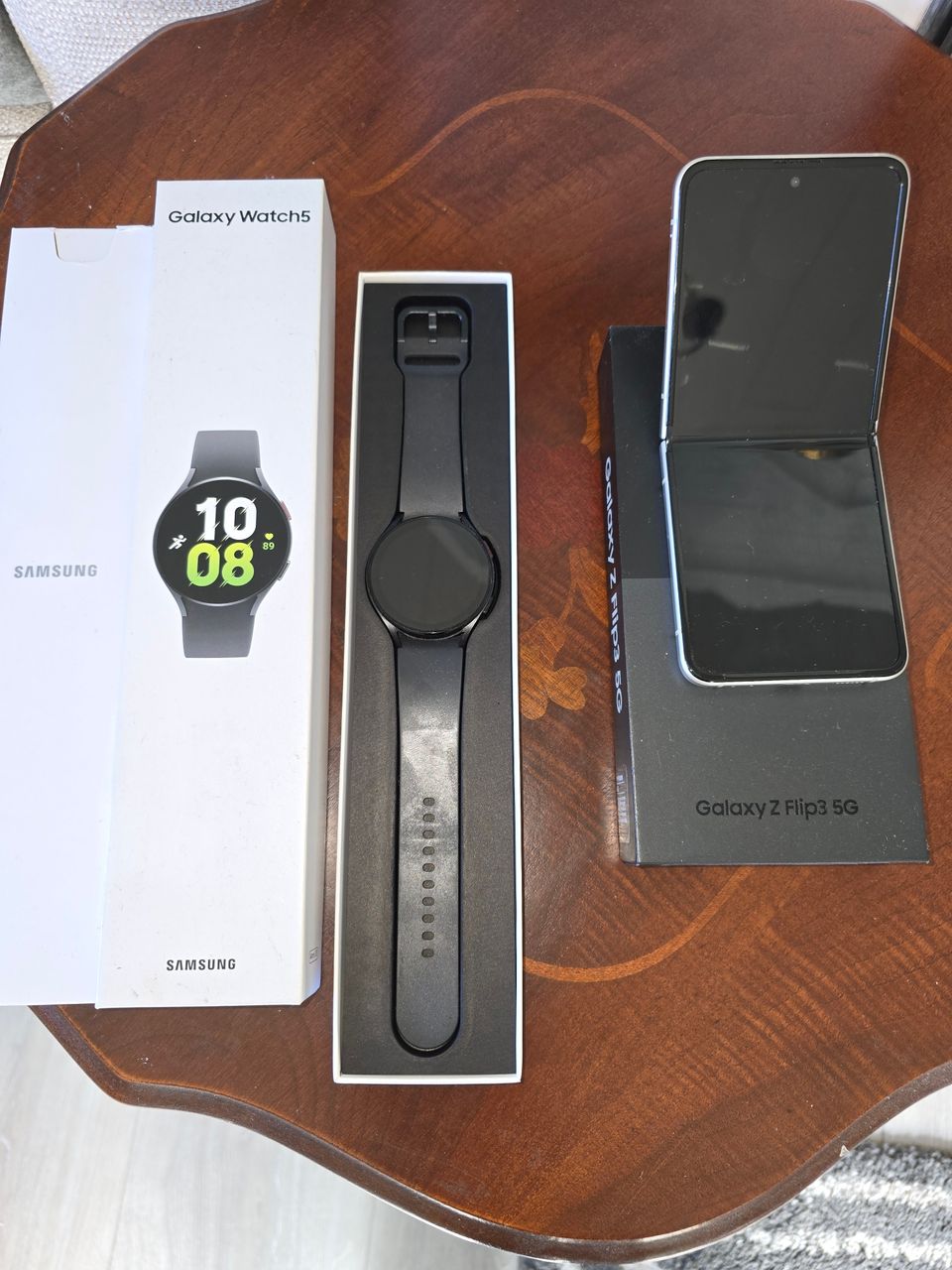 Galaxy Watch5/ Galaxy Z Flip3