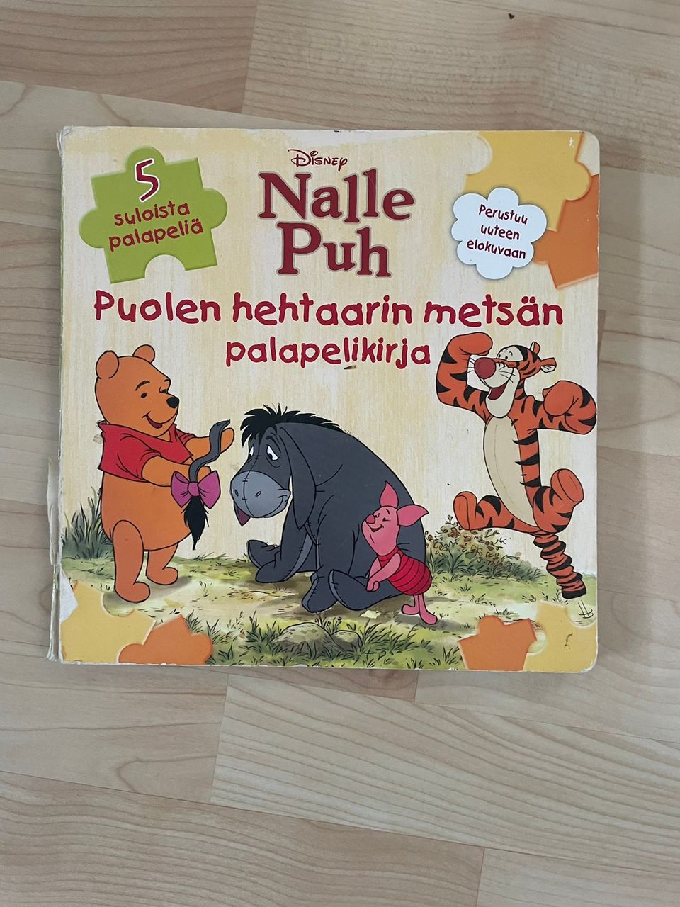 Nalle puh palapeli kirja