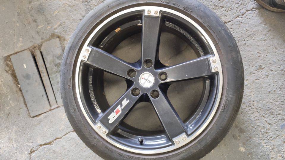 17" rengas sarja