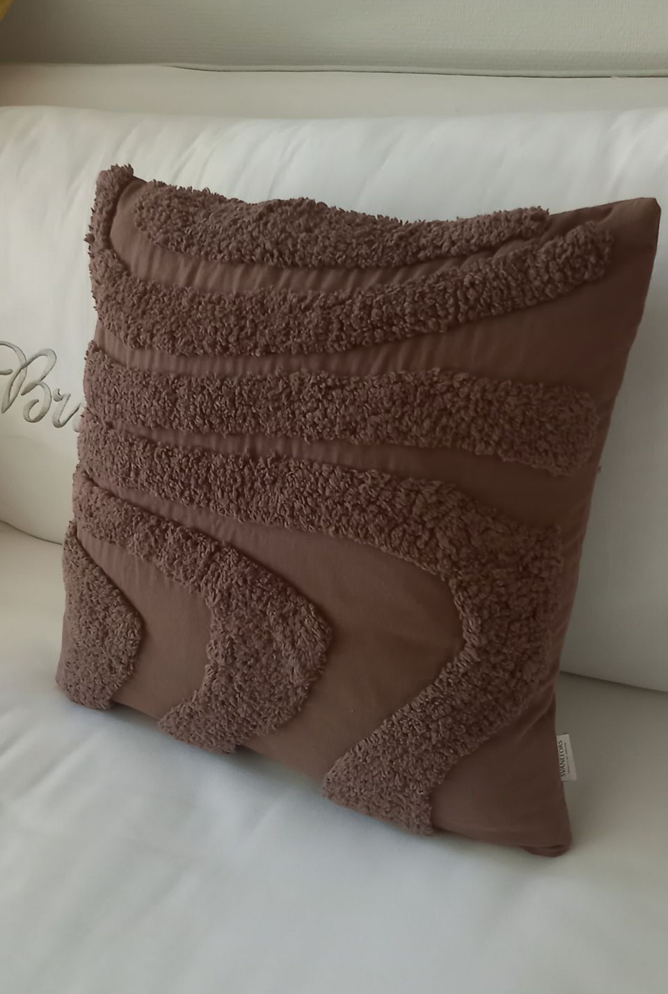 Ruskea tyynynpäällinen 50x50 cm
