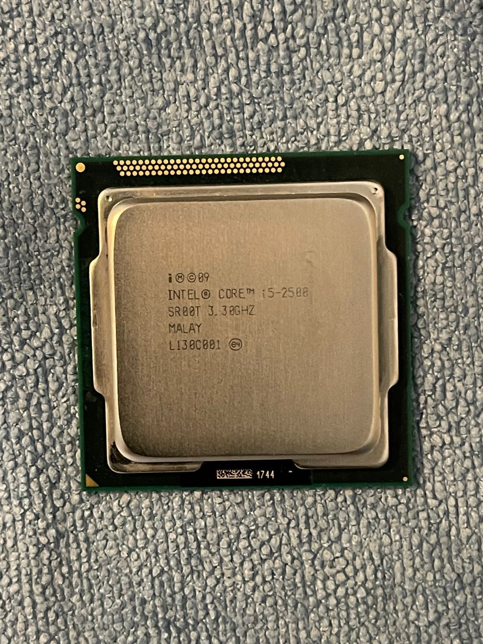 Intel i5-2500 prosessori