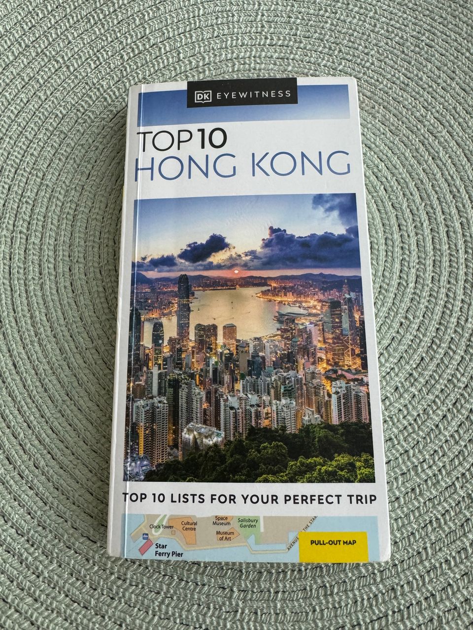 DK Eyewitness Top 10 Hong Kong