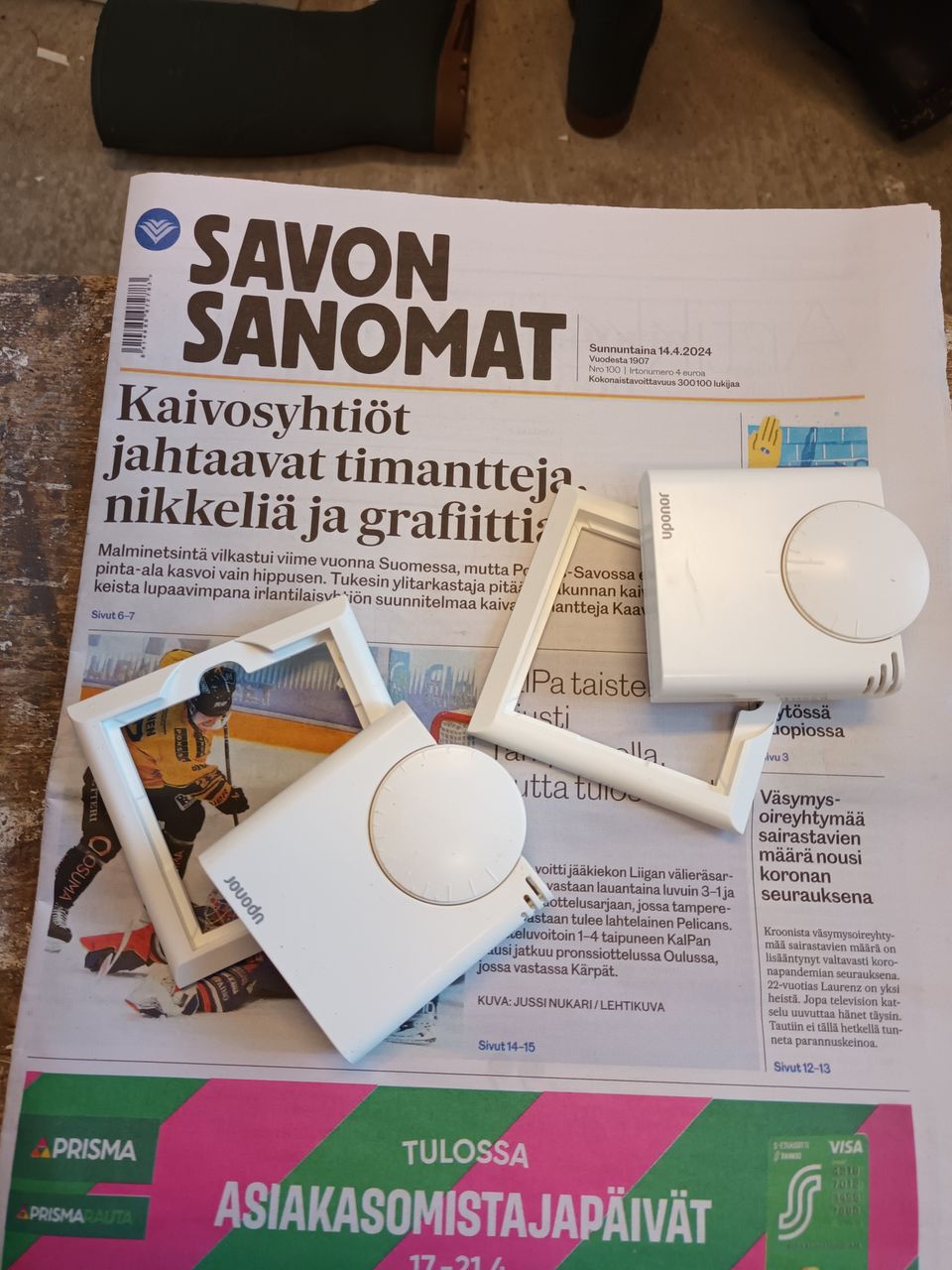 Uponor langallinen huonetermostaatit 2kpl+ kaulukset