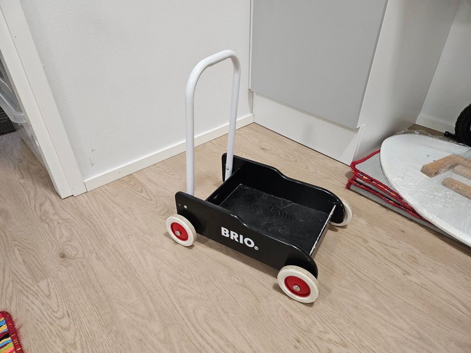 BRIO kävelyvaunu