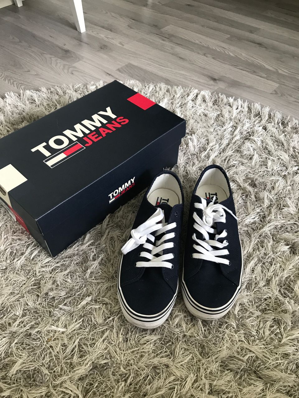 Tommy Jeans kangaskengät