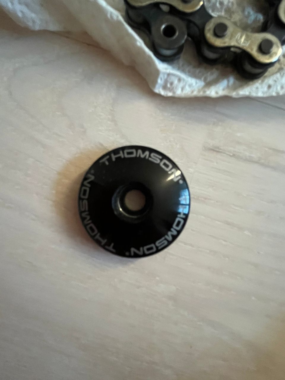 Thomson top cap