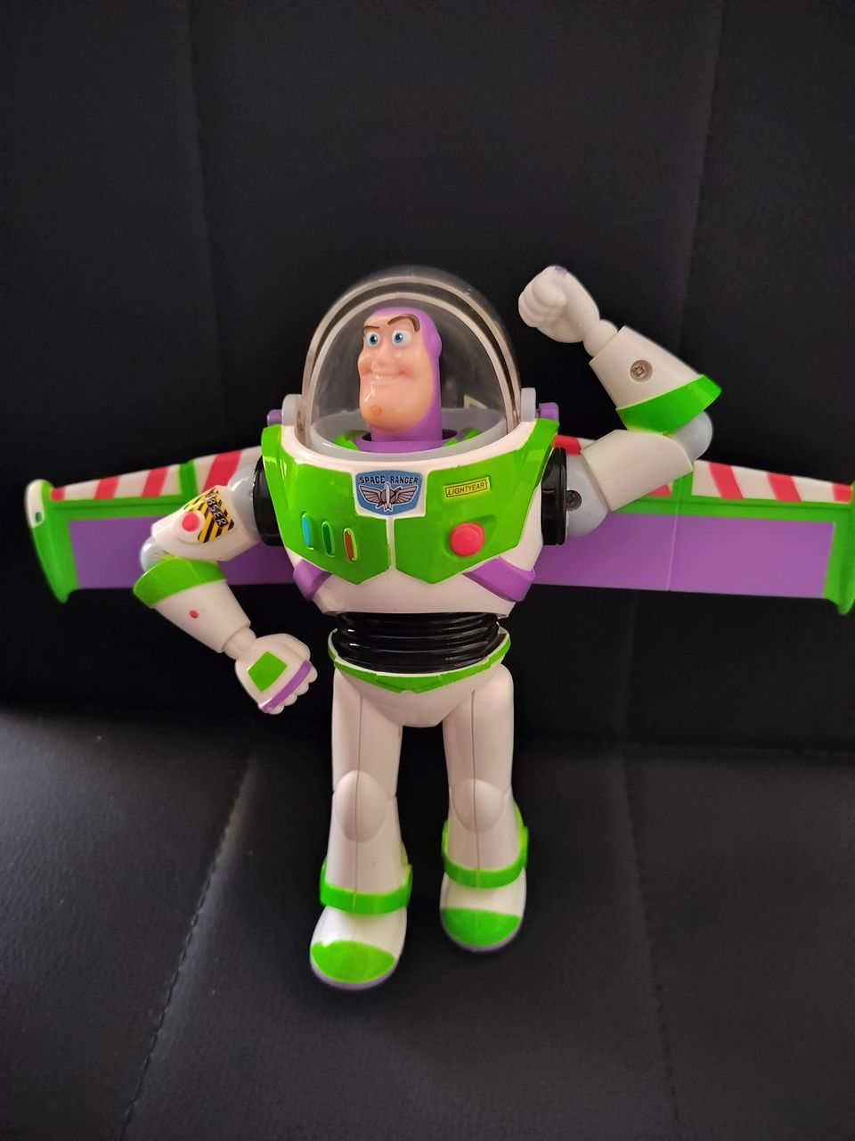 Toy story Buzz lelu