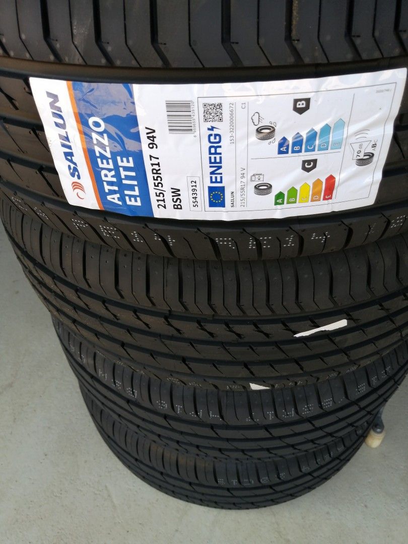 Uudet 215/55R17 Sailun kesärenkaat sis työt