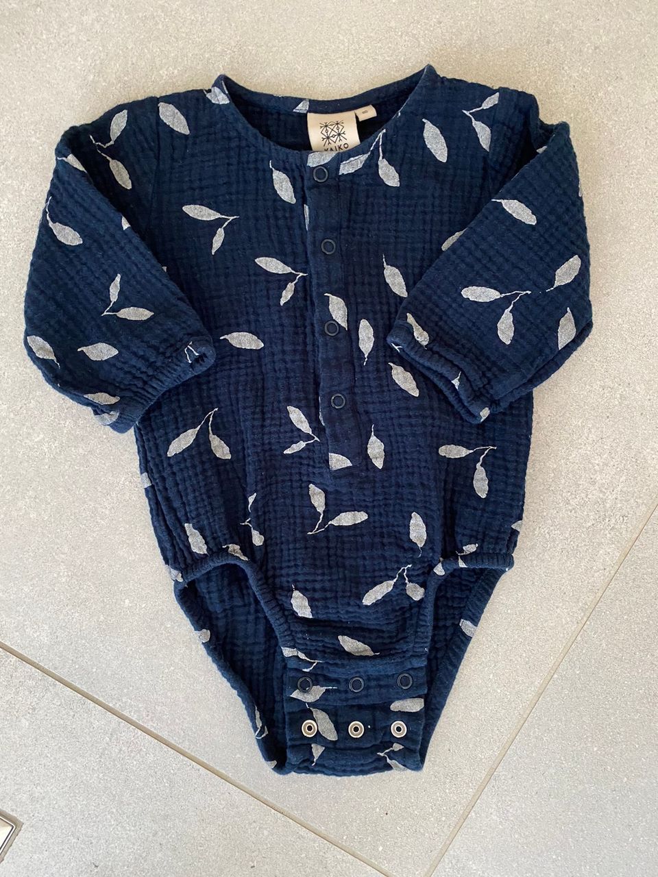 Kaiko Indigo wind button body 80