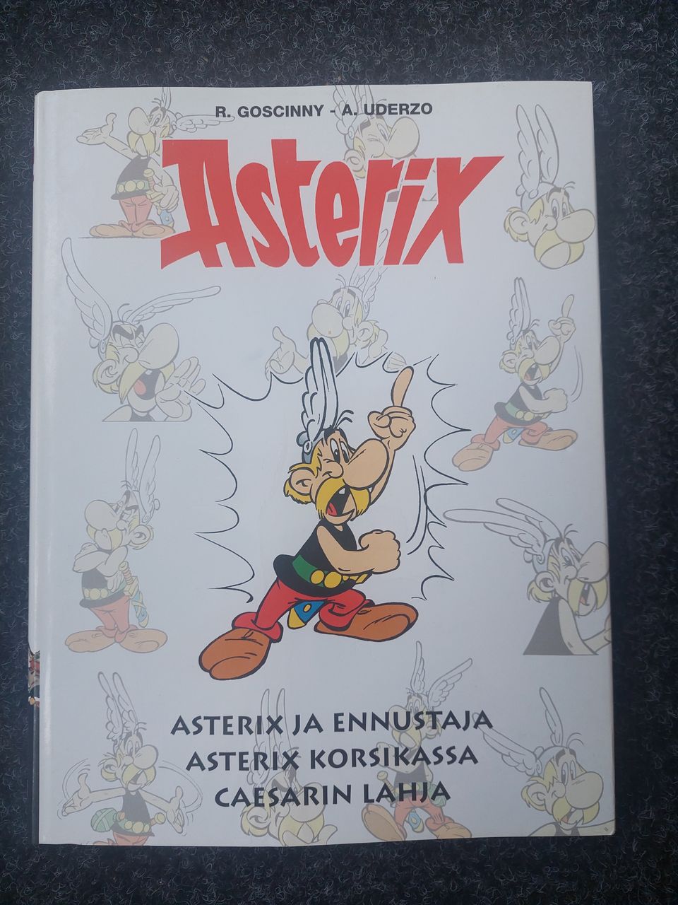 Asterix-kirjasto 7 sarjakuvat