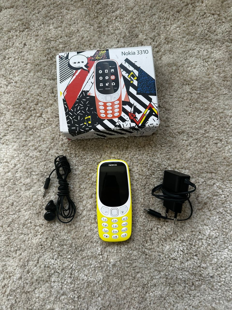 Nokia 3310 puhelin