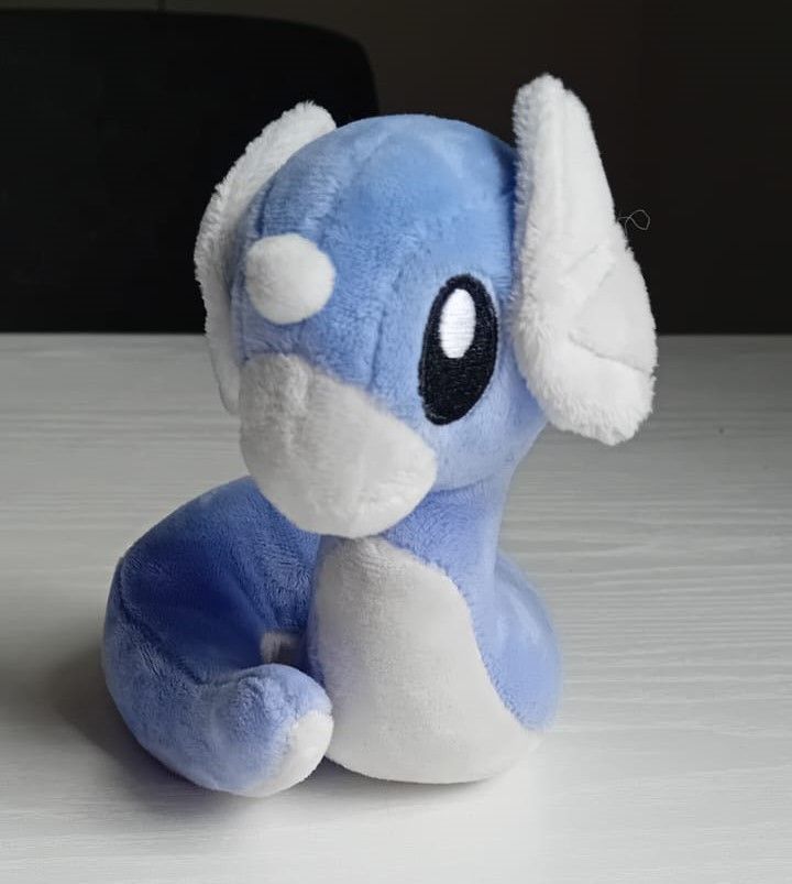 Pokemon Dratini Fit pehmolelu