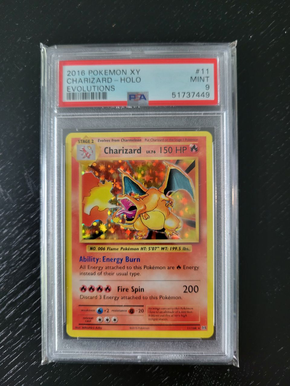 Evolutions holo Charizard pokemon kortti