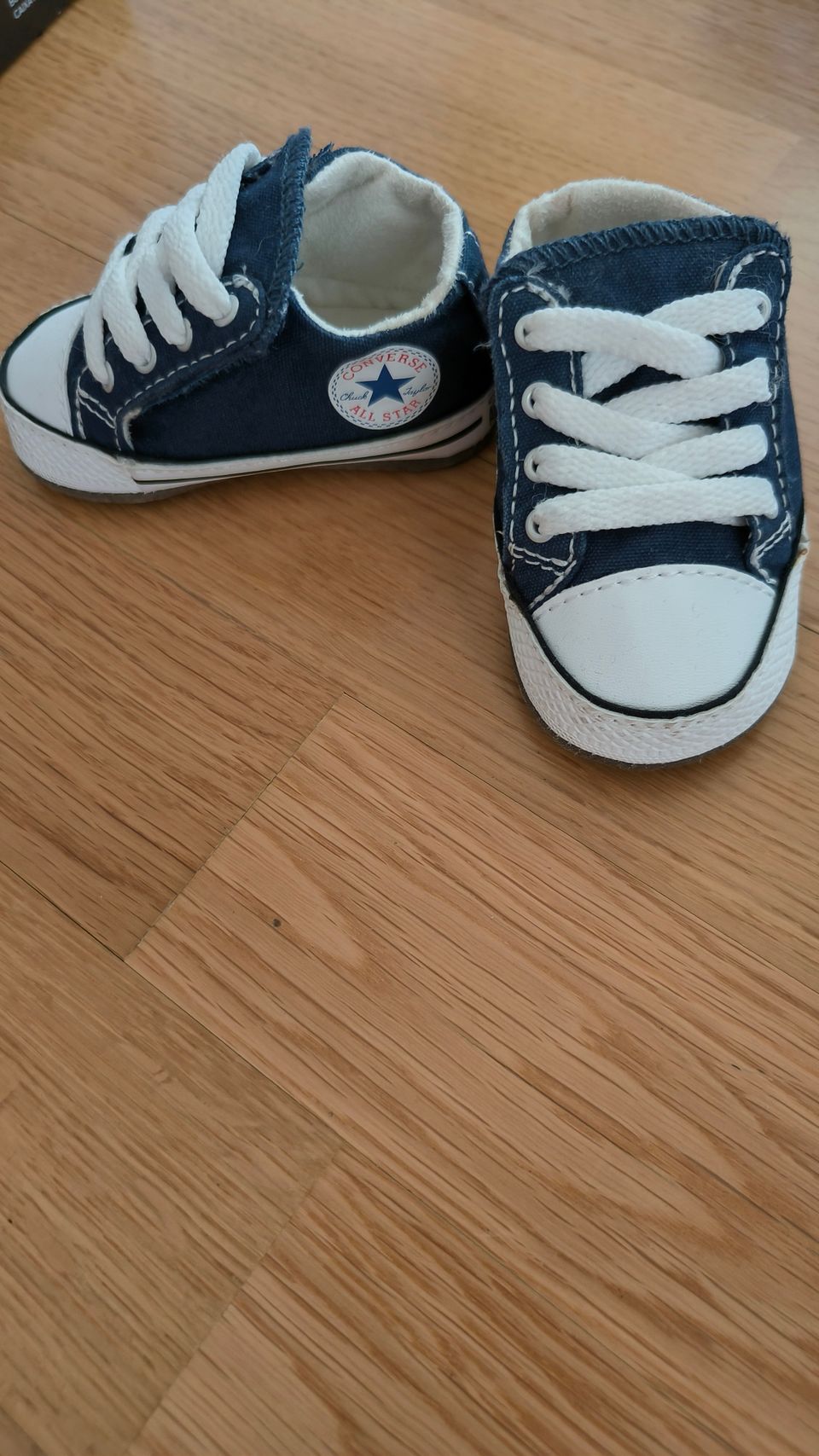 Converse tossut