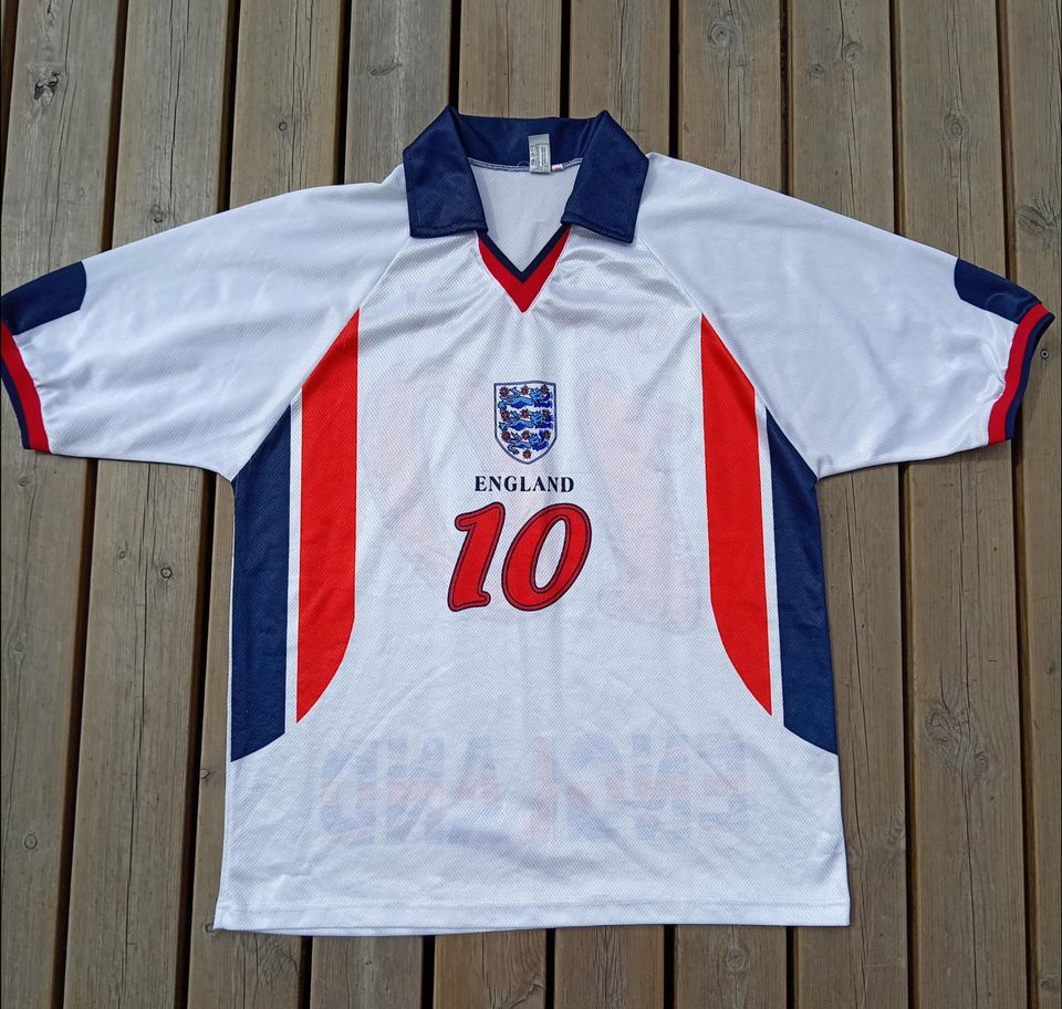 Vintage futispaita 1998 England Owen