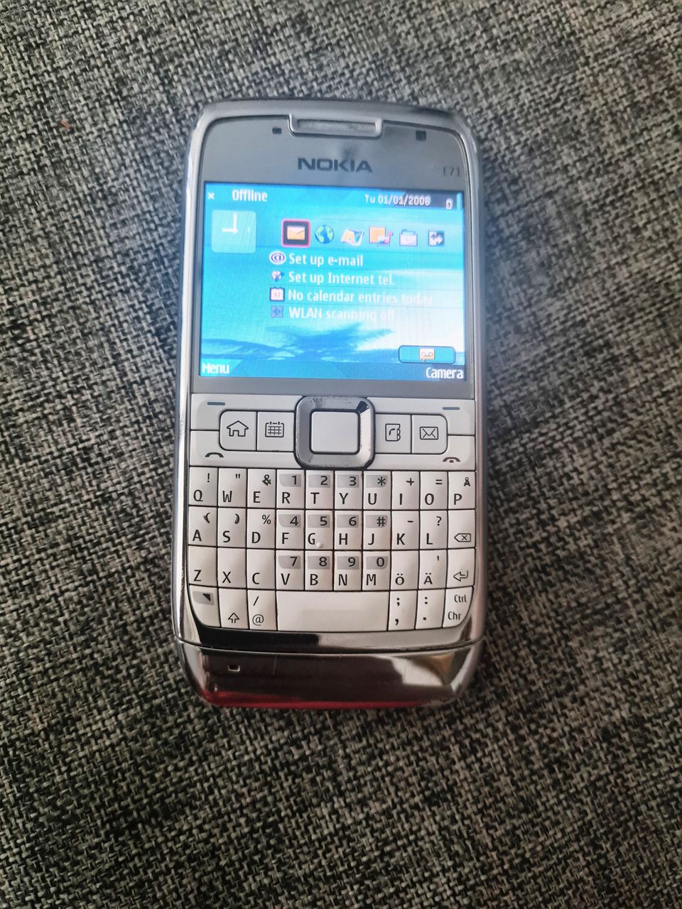 Nokia E71 hyvä kunto