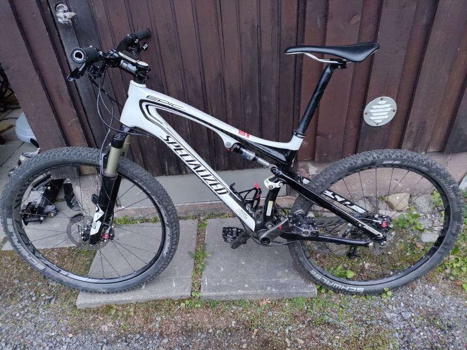 Specialized Epic expert carbon 26" M täysjousto