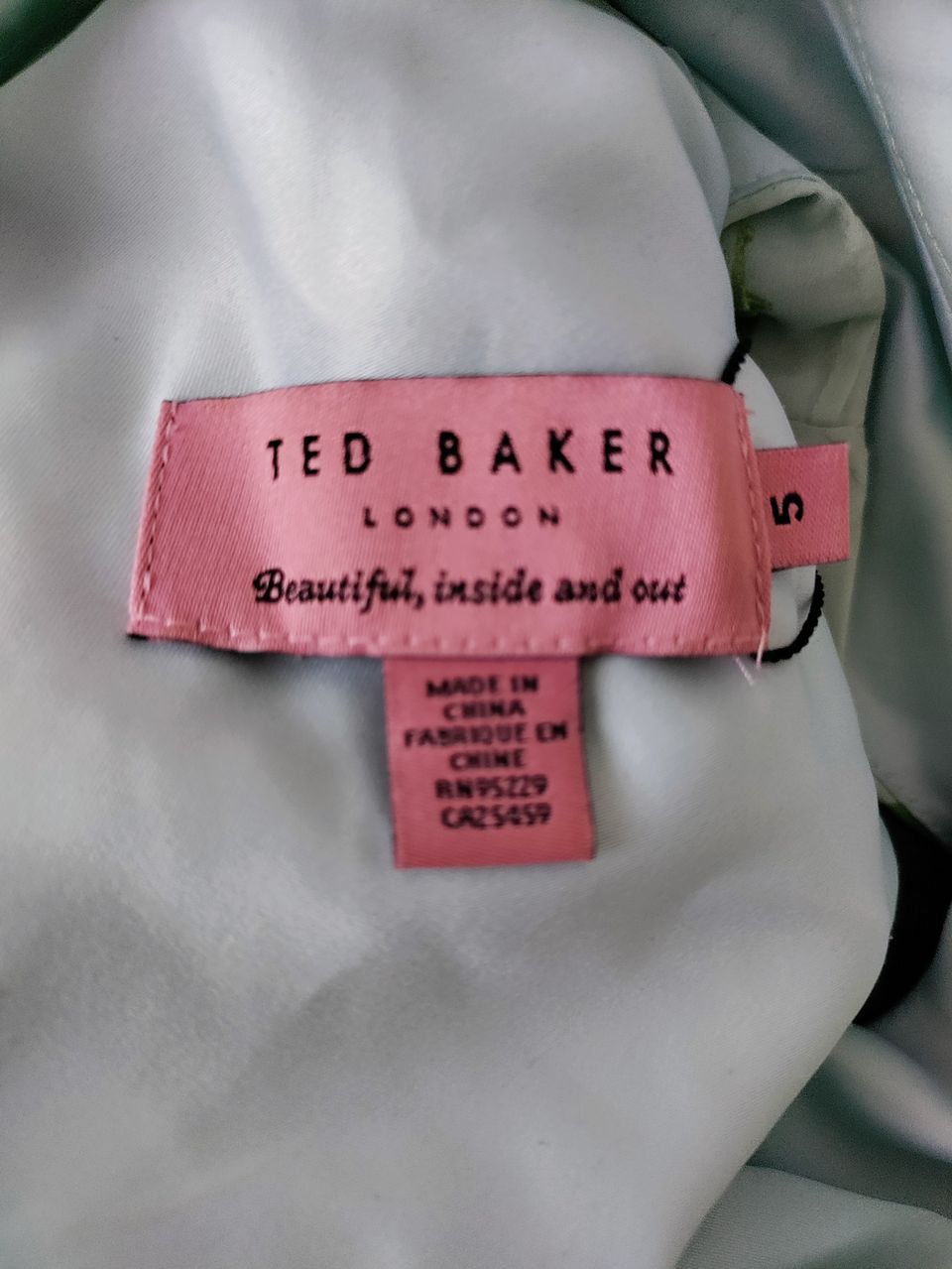 Ted Baker juhlamekko, koko 5