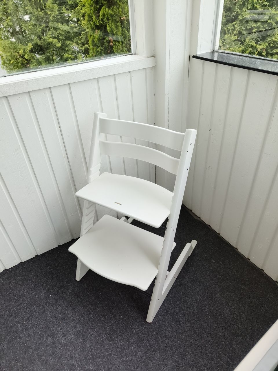 Stokke tripp trapp syöttötuoli