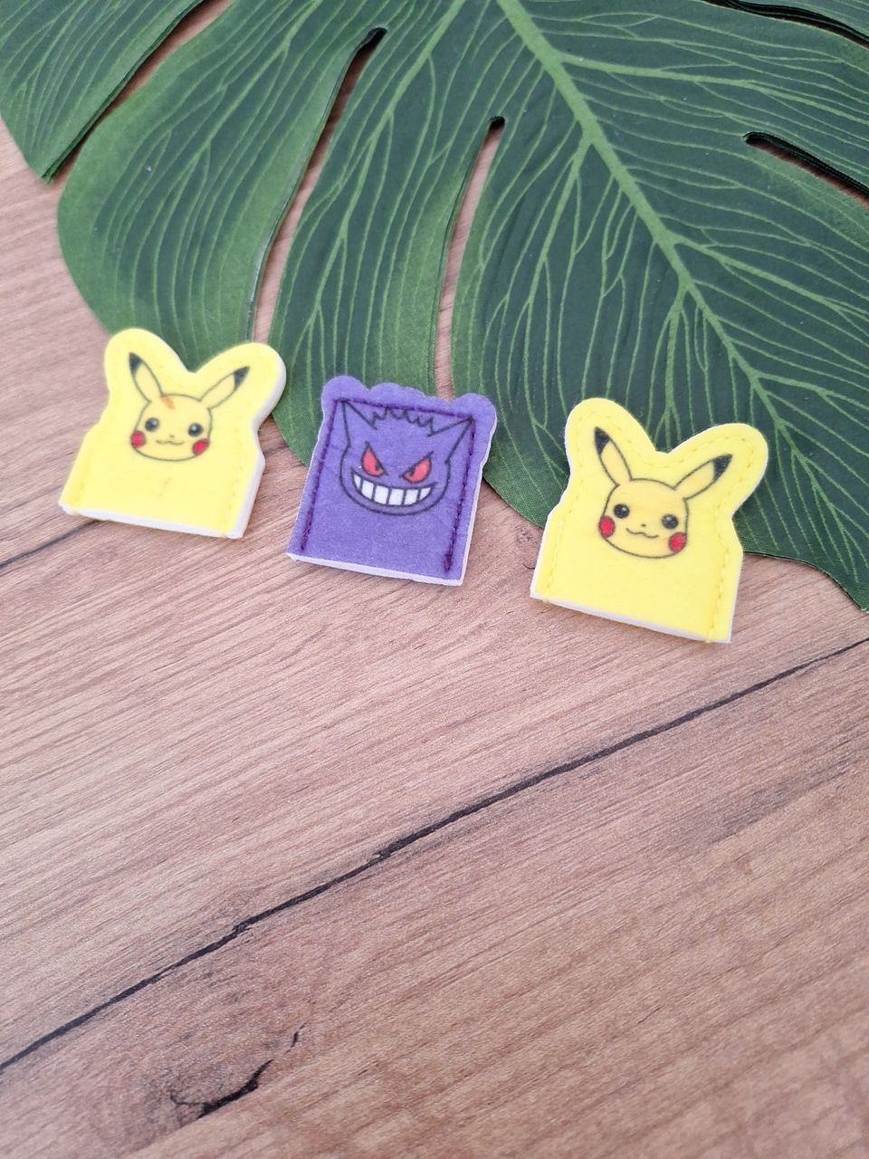 Pokemon sorminuket pikatchu ja gengar