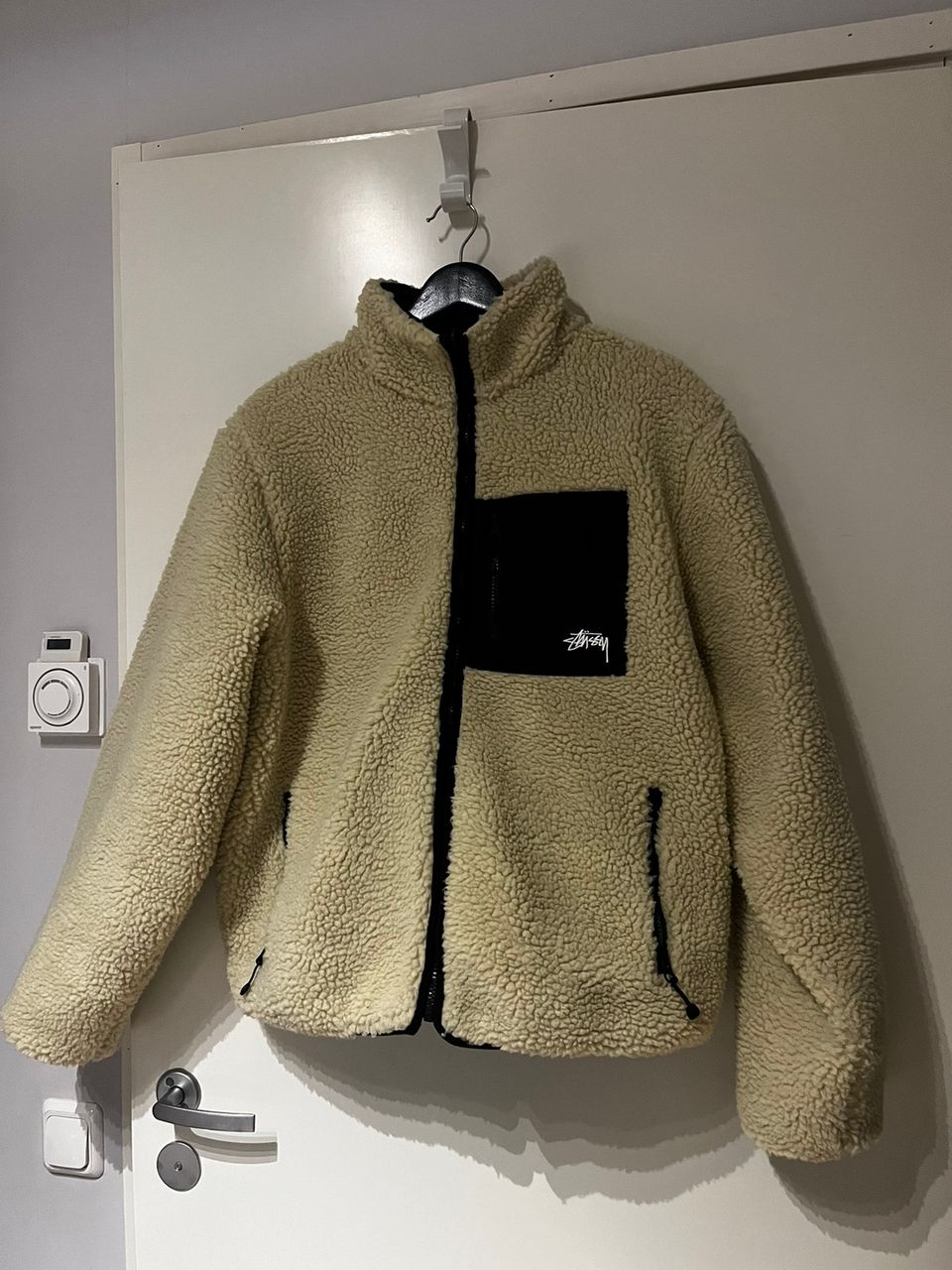 Stussy 8 Ball Sherpa Takki M