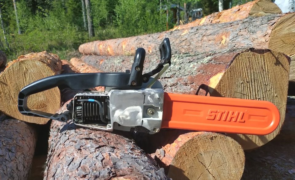 Viritetty ja kevennetty stihl 010 av