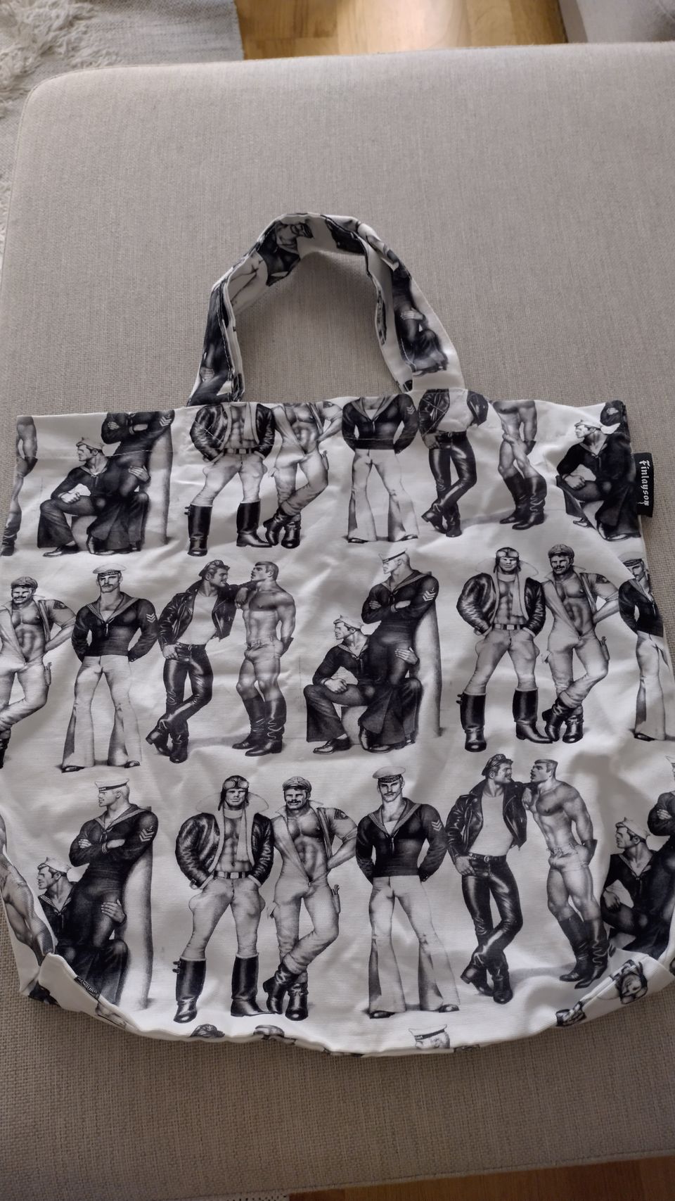 Tom of Finland kassi,44cm