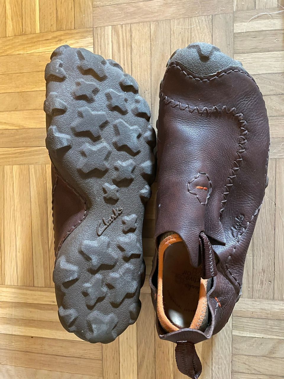 Clarks miesten nahkakengät