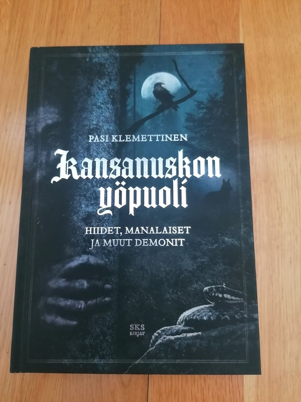 Kansanuskon yöpuoli