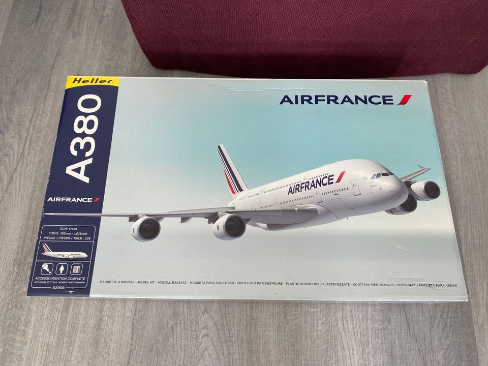 Airbus A380 Air France 1:125 koottava pienoismalli