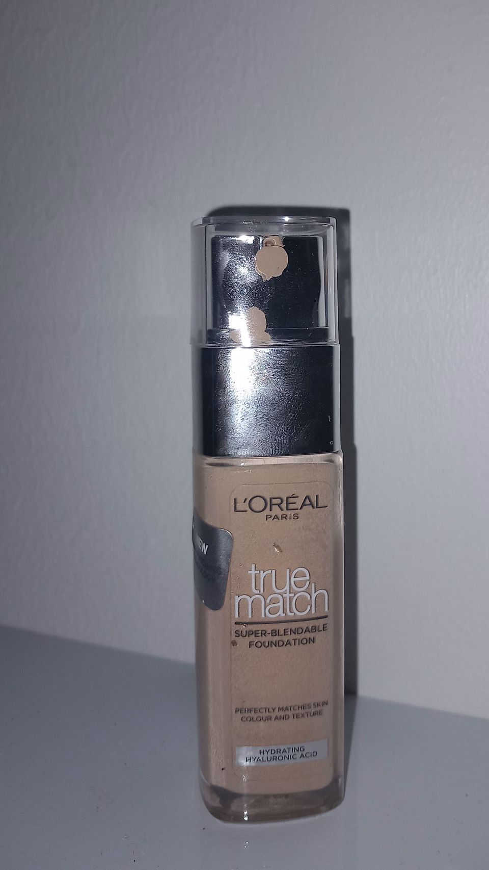 Loreal paris meikkivoide