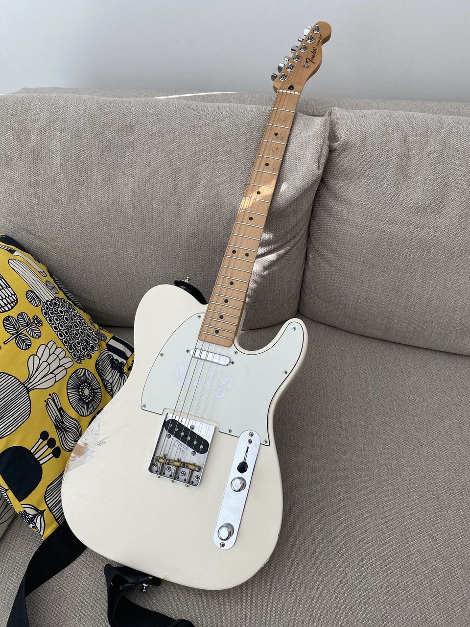 Fender Standard Telecaster