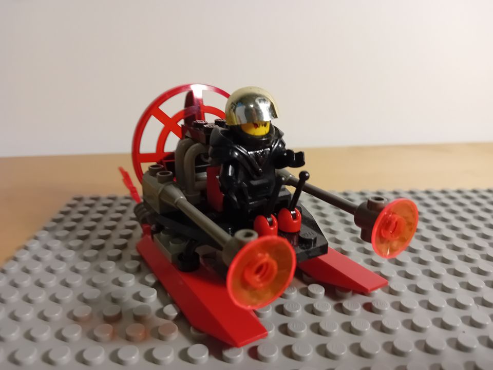 Lego 6771 Ogel Command Striker