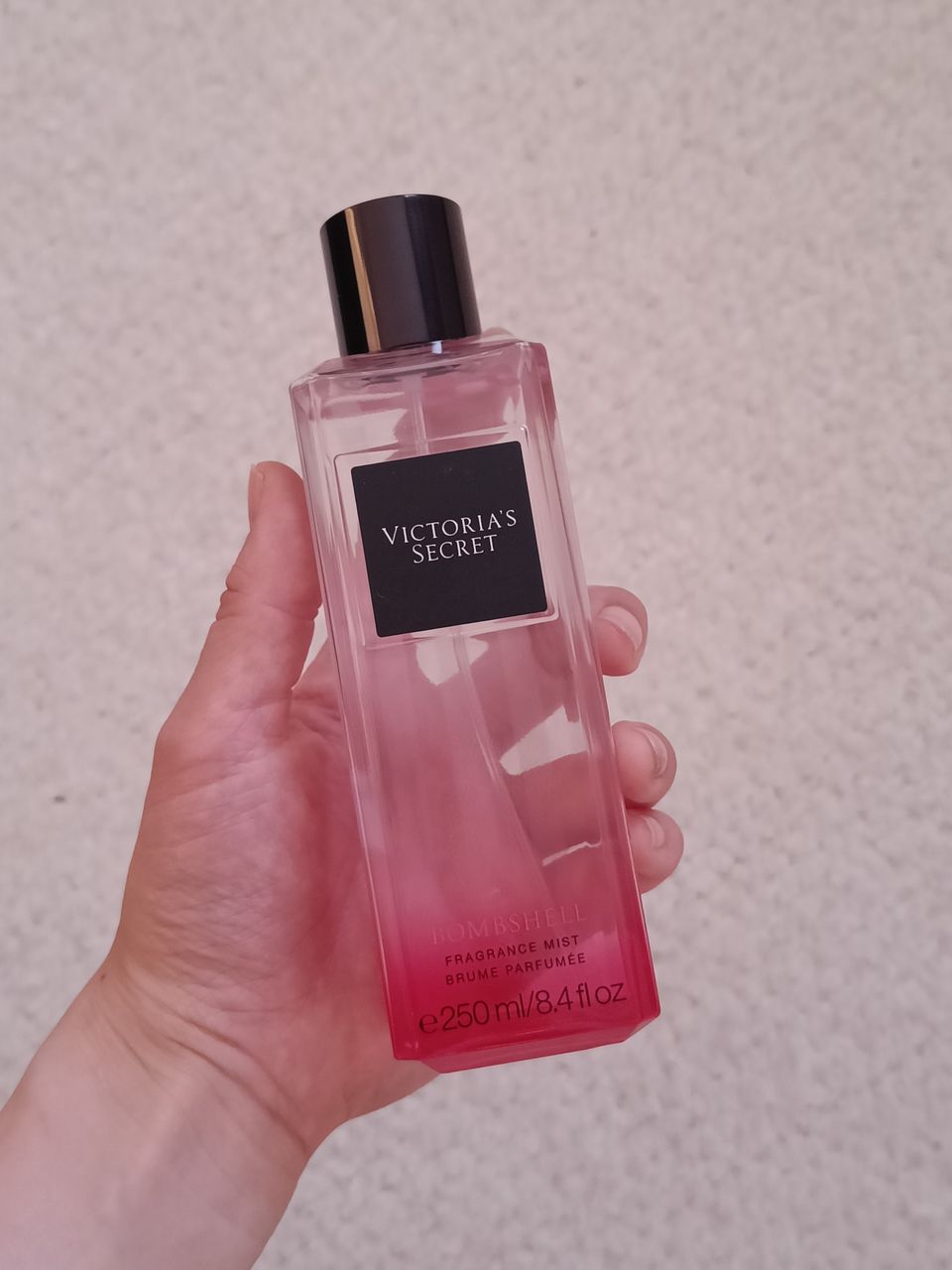 Victoria's Secret Bombshell Fragrance mist