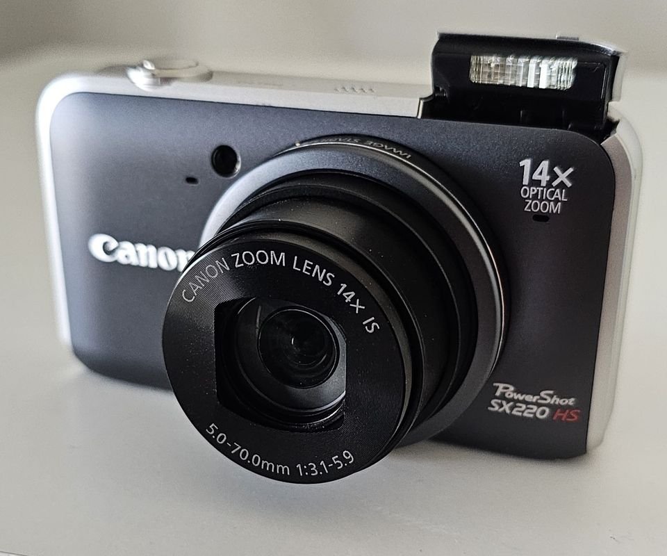 Canon powershot SX 220 HS