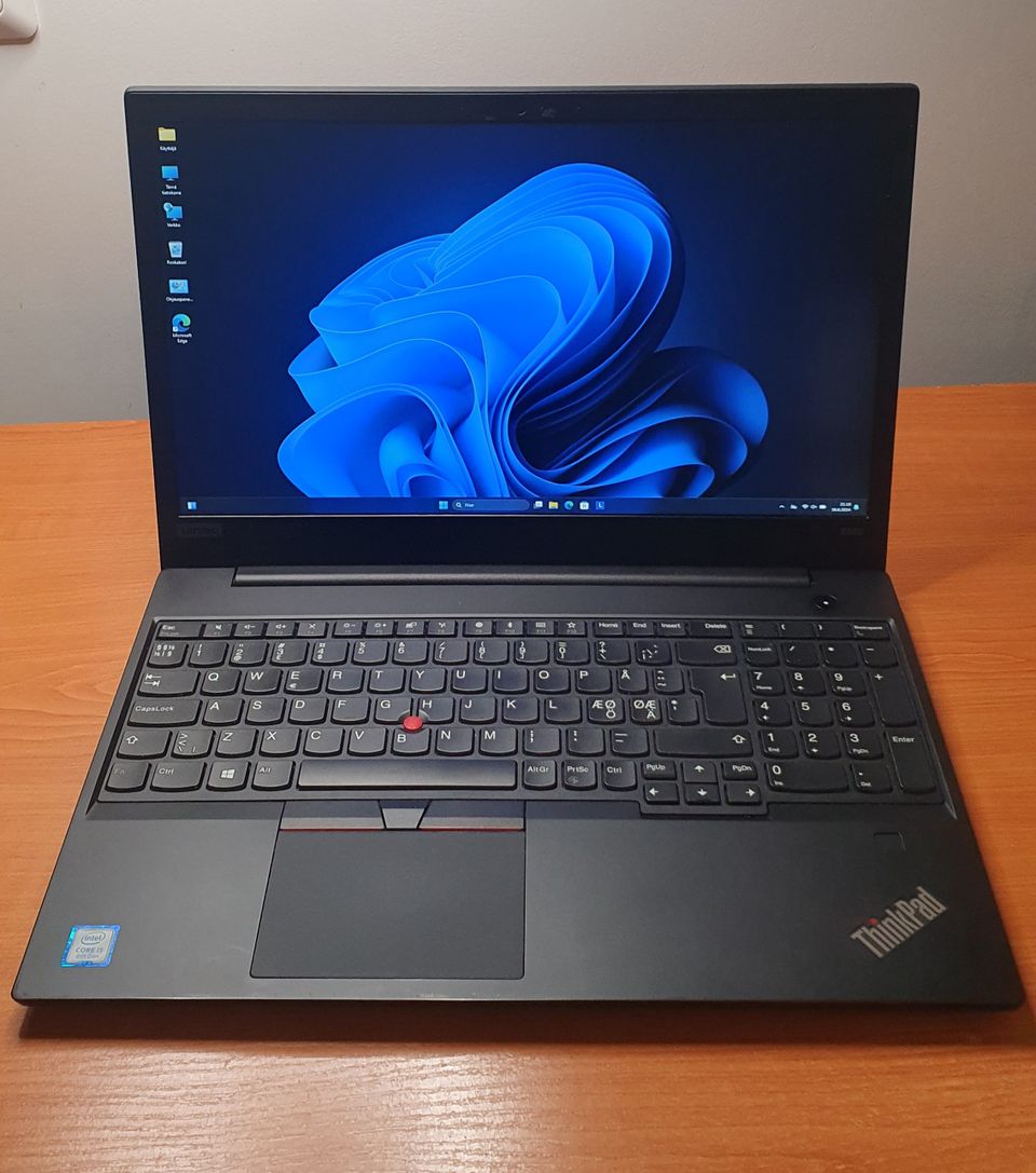 Lenovo e580